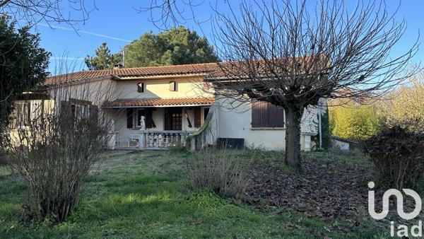 Maison traditionnelle 5 pièces de 147 m² à Bouloc (31620)