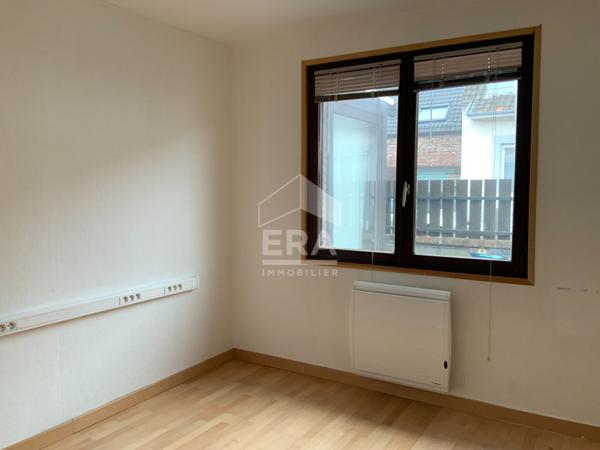 Maison plain-pied 5 pièces et grand garage