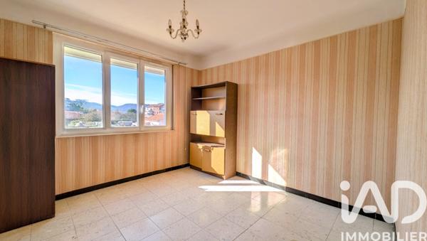 Maison à vendre 4 pièces 167 m² Le Luc