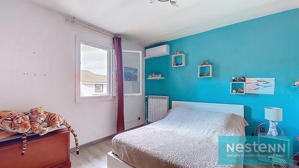 Maison Istres 4 pièce(s), 89m², 3 chambres dont une au rez-de-chaussée, jardin et garage