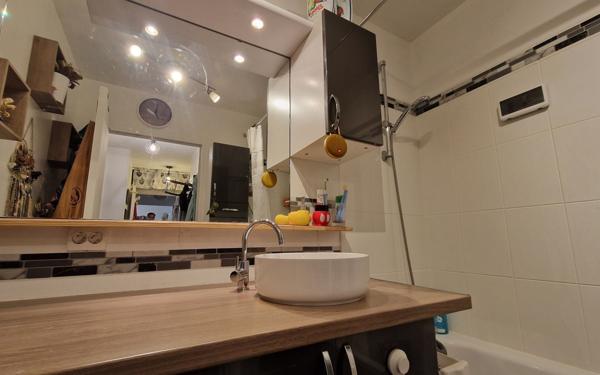 Appartement à vendre    3 pièces • 64 m2 Neuilly-sur-Marne