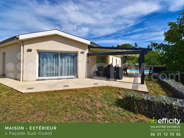 Maison
         7 pièces
        - 152 m² Exclusivité 389 000 € *