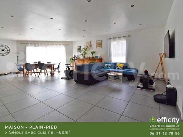 Maison
         7 pièces
        - 152 m² Exclusivité 389 000 € *