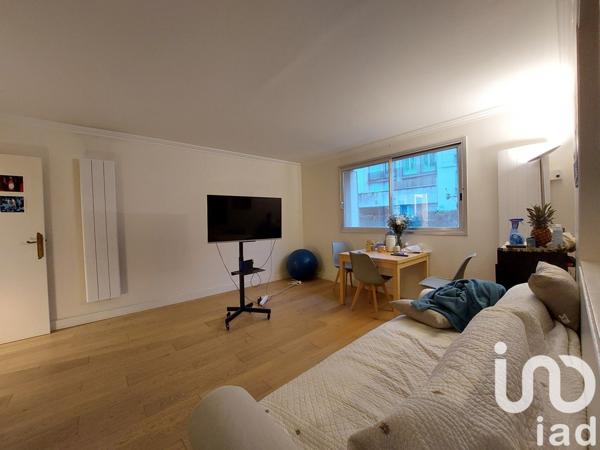 Appartement 3 pièces de 72 m² à Bois-Colombes (92270)