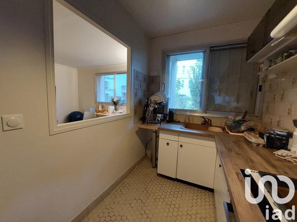 Appartement 3 pièces de 72 m² à Bois-Colombes (92270)