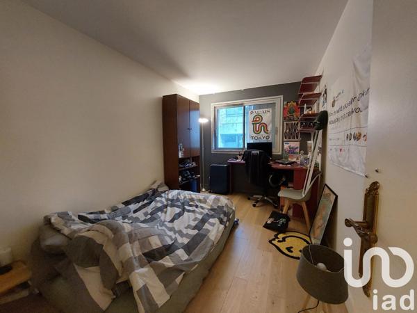 Appartement 3 pièces de 72 m² à Bois-Colombes (92270)