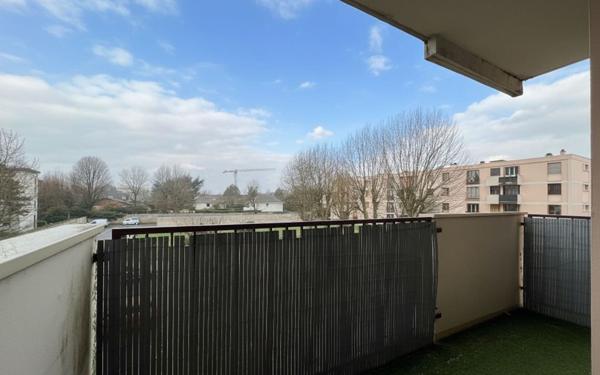 Appartement à vendre    3 pièces • 71 m2 Le Plessis-Trévise