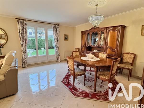 Maison à vendre 6 pièces 122 m² Ozoir-la-Ferrière