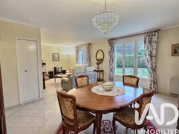 Maison à vendre 6 pièces 122 m² Ozoir-la-Ferrière