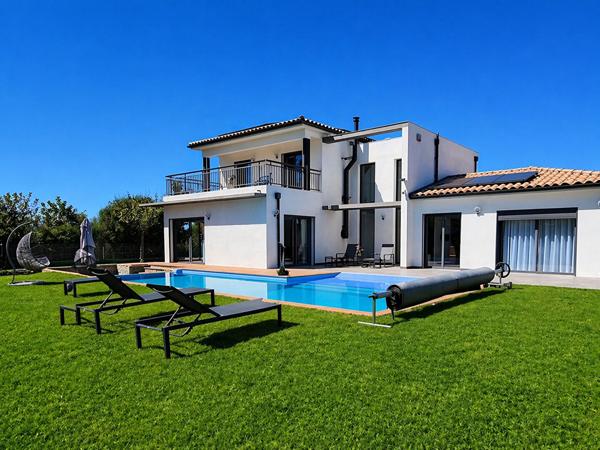 Villa d exception à Latour Bas Elne