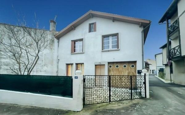 Maison à louer    4 pièces •  Layrac