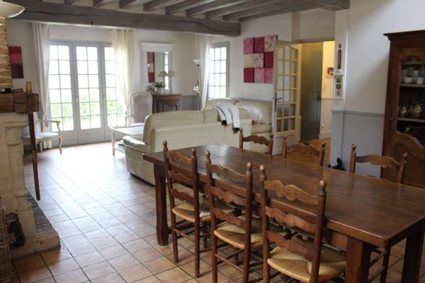 MAISON DE CHARME PORT-JEROME-SUR-SEINE (haut) - environnement privilégié - voie sans issue - proche centre -ville