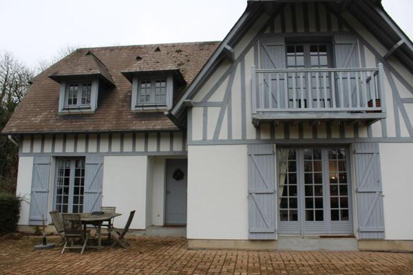 MAISON DE CHARME PORT-JEROME-SUR-SEINE (haut) - environnement privilégié - voie sans issue - proche centre -ville