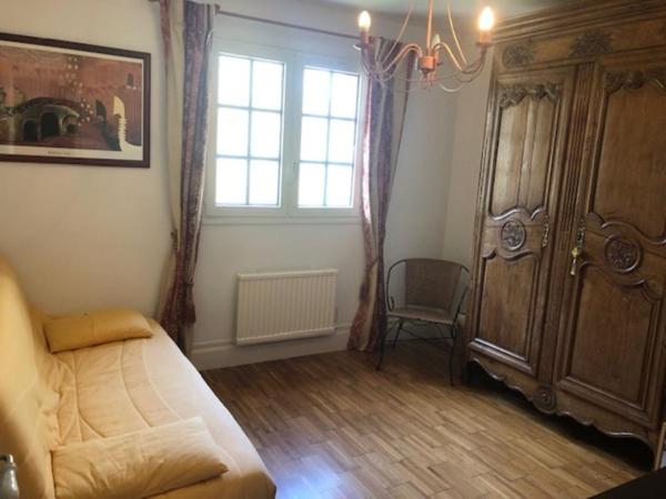 MAISON DE CHARME PORT-JEROME-SUR-SEINE (haut) - environnement privilégié - voie sans issue - proche centre -ville