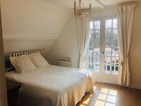 MAISON DE CHARME PORT-JEROME-SUR-SEINE (haut) - environnement privilégié - voie sans issue - proche centre -ville