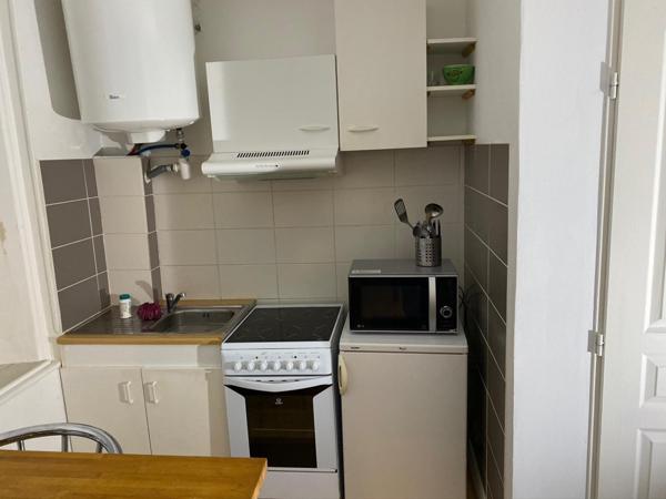 IMMEUBLE DE RAPPORT – BREST LAMBÉZELLEC BOURG – 3 LOTS – 6,2 % BRUT