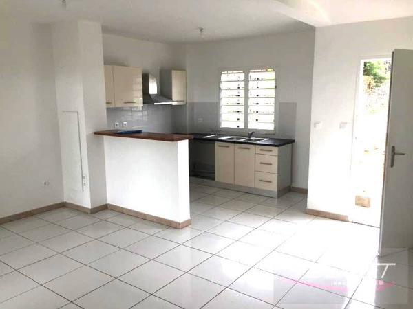 APPARTEMENT T3 BELLEMENE -- 68.25 m² , Bellemene