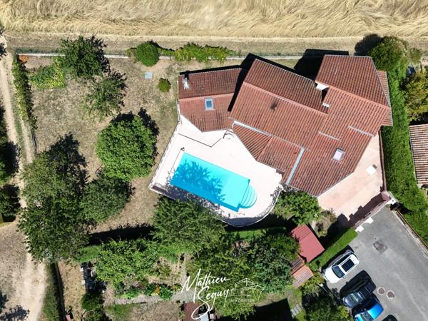 THURINS - Agréable maison sur parcelle de 936 m²