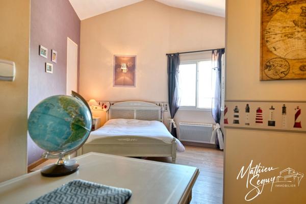 THURINS - Agréable maison sur parcelle de 936 m²