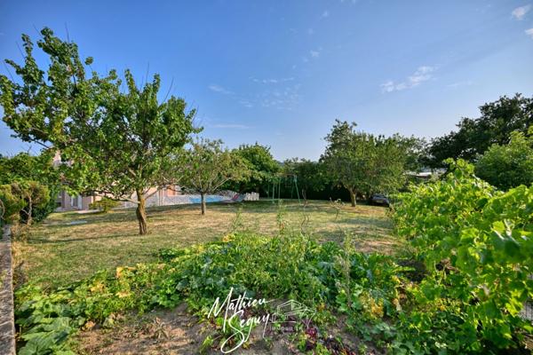 THURINS - Agréable maison sur parcelle de 936 m²