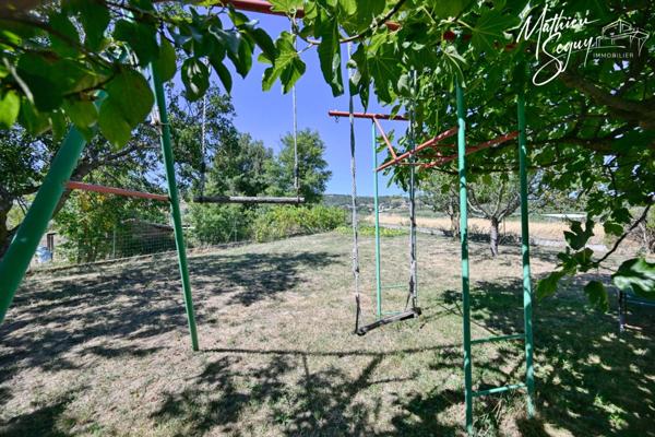 THURINS - Agréable maison sur parcelle de 936 m²