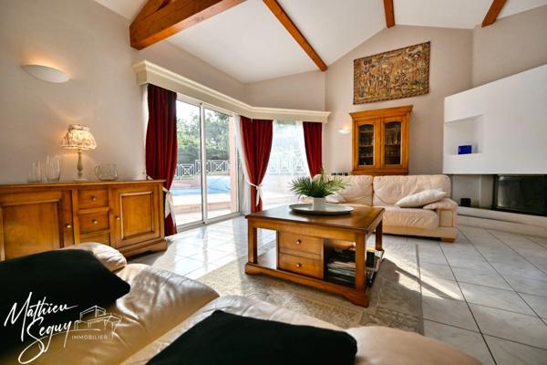 THURINS - Agréable maison sur parcelle de 936 m²