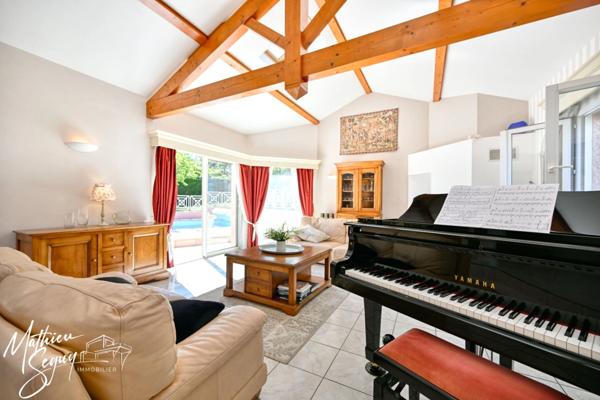 THURINS - Agréable maison sur parcelle de 936 m²