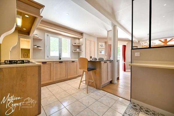 THURINS - Agréable maison sur parcelle de 936 m²