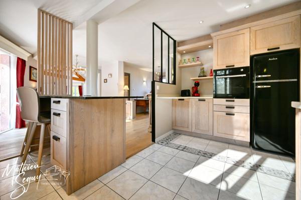 THURINS - Agréable maison sur parcelle de 936 m²