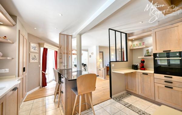 THURINS - Agréable maison sur parcelle de 936 m²