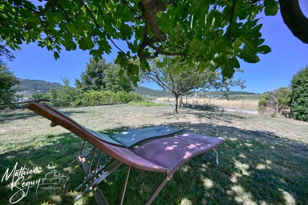 THURINS - Agréable maison sur parcelle de 936 m²