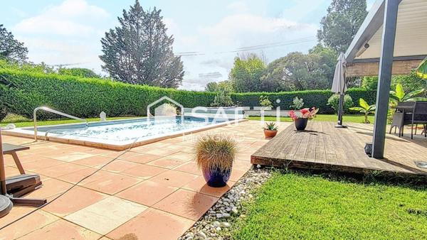 Deux maisons T4 +  T2 avec piscine et 1500m2 terrain