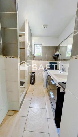 Deux maisons T4 +  T2 avec piscine et 1500m2 terrain