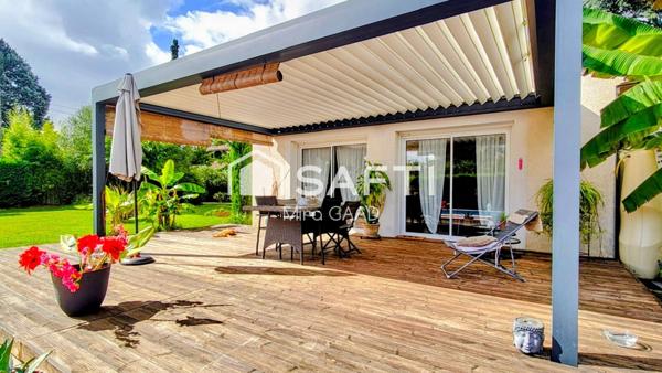 Deux maisons T4 +  T2 avec piscine et 1500m2 terrain