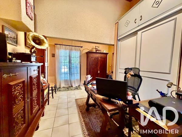 Maison à vendre 8 pièces 182 m² Pennautier