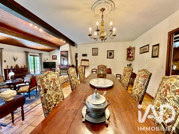 Maison à vendre 8 pièces 182 m² Pennautier