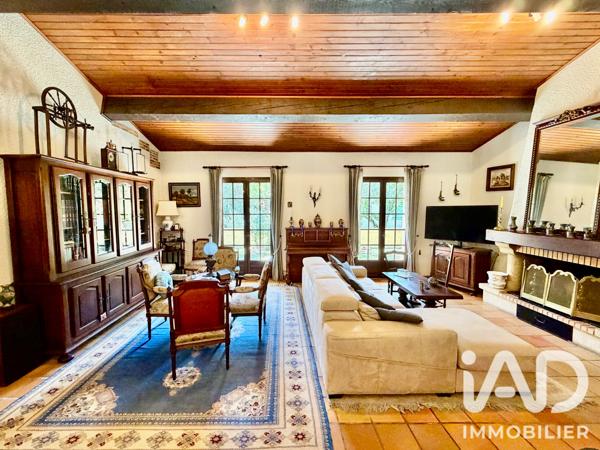 Maison à vendre 8 pièces 182 m² Pennautier