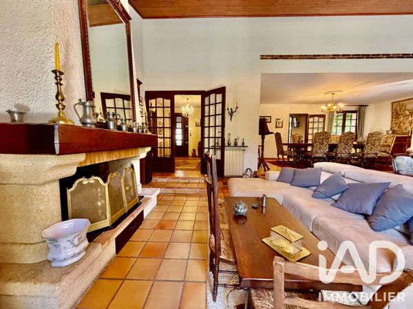 Maison à vendre 8 pièces 182 m² Pennautier