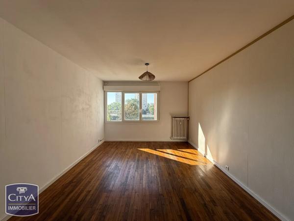 Appartement à vendre 3 pièces 55.9m² Tours (37000)