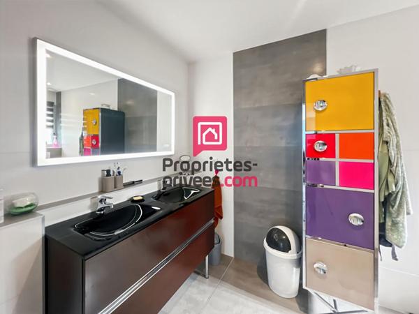 Maison de 200m² avec 4 chambres et piscine