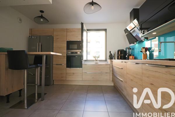 Maison à vendre 4 pièces 82 m² Aix-en-Provence