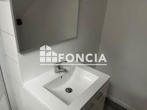 Location Studio 24.07 m² - 12 CHEMIN DU LYCEE Corbeil Essonnes 91100