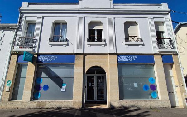 Immeuble à vendre    5 pièces •  Morcenx