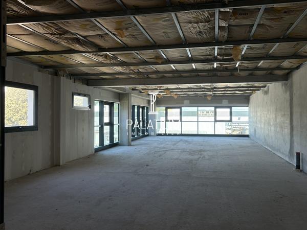 Locaux neufs à Vendre