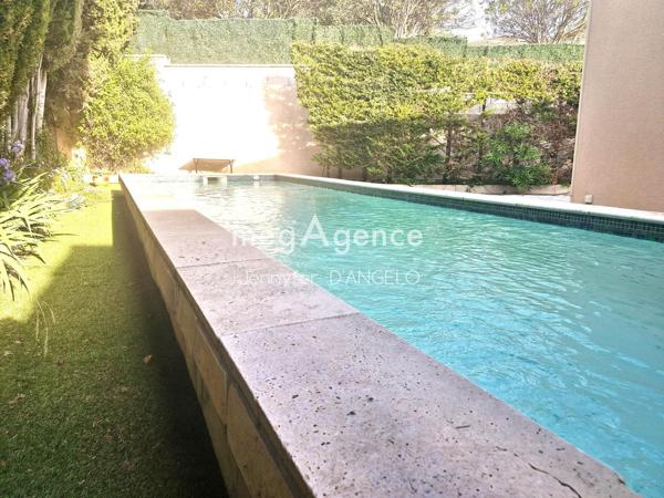Maison à SANARY-SUR-MER, 83110 - 5 pièces 109m²