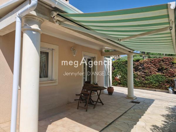 Maison à SANARY-SUR-MER, 83110 - 5 pièces 109m²