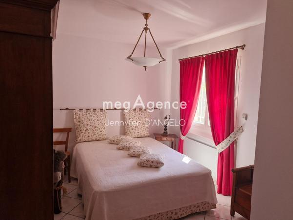 Maison à SANARY-SUR-MER, 83110 - 5 pièces 109m²