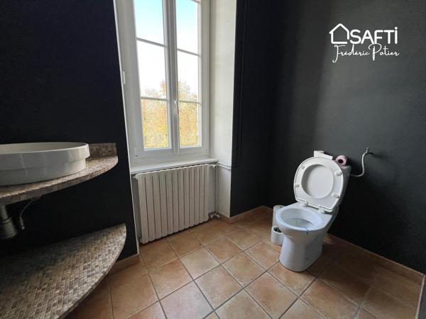 Belle maison bourgeoise comportant 5 niveaux