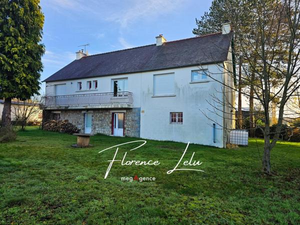 Maison à GUINGAMP, 22200 - 9 pièces 196m²