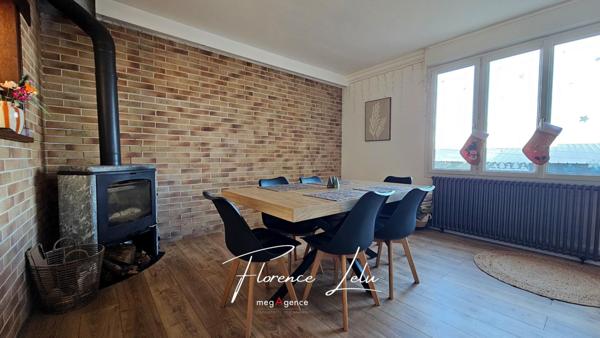 Maison à GUINGAMP, 22200 - 9 pièces 196m²